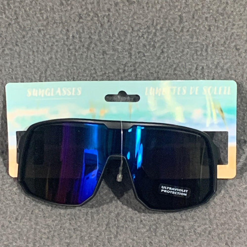 Greenbrier Intl Black Shield Sunglasses Blue Iridescent UV Protection Oversized